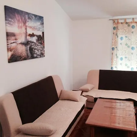 Antonija Apartment